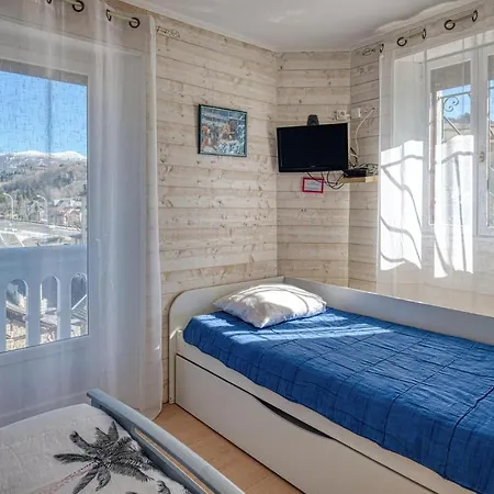 5 Bedroom Stunning In بيت للعطل لا بوربول