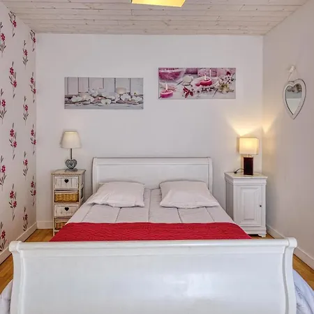 Dom wakacyjny 5 Bedroom Stunning In *