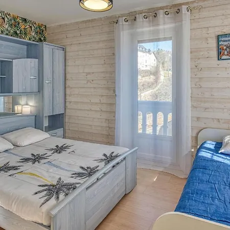 5 Bedroom Stunning In